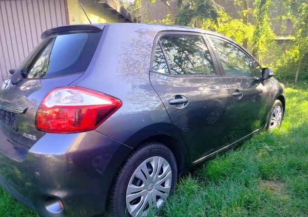 Toyota Auris cena 16900 przebieg: 160000, rok produkcji 2010 z Piotrków Trybunalski małe 92